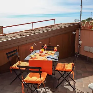 trinacria-house-taormina.taorminaitalyhotels.com/